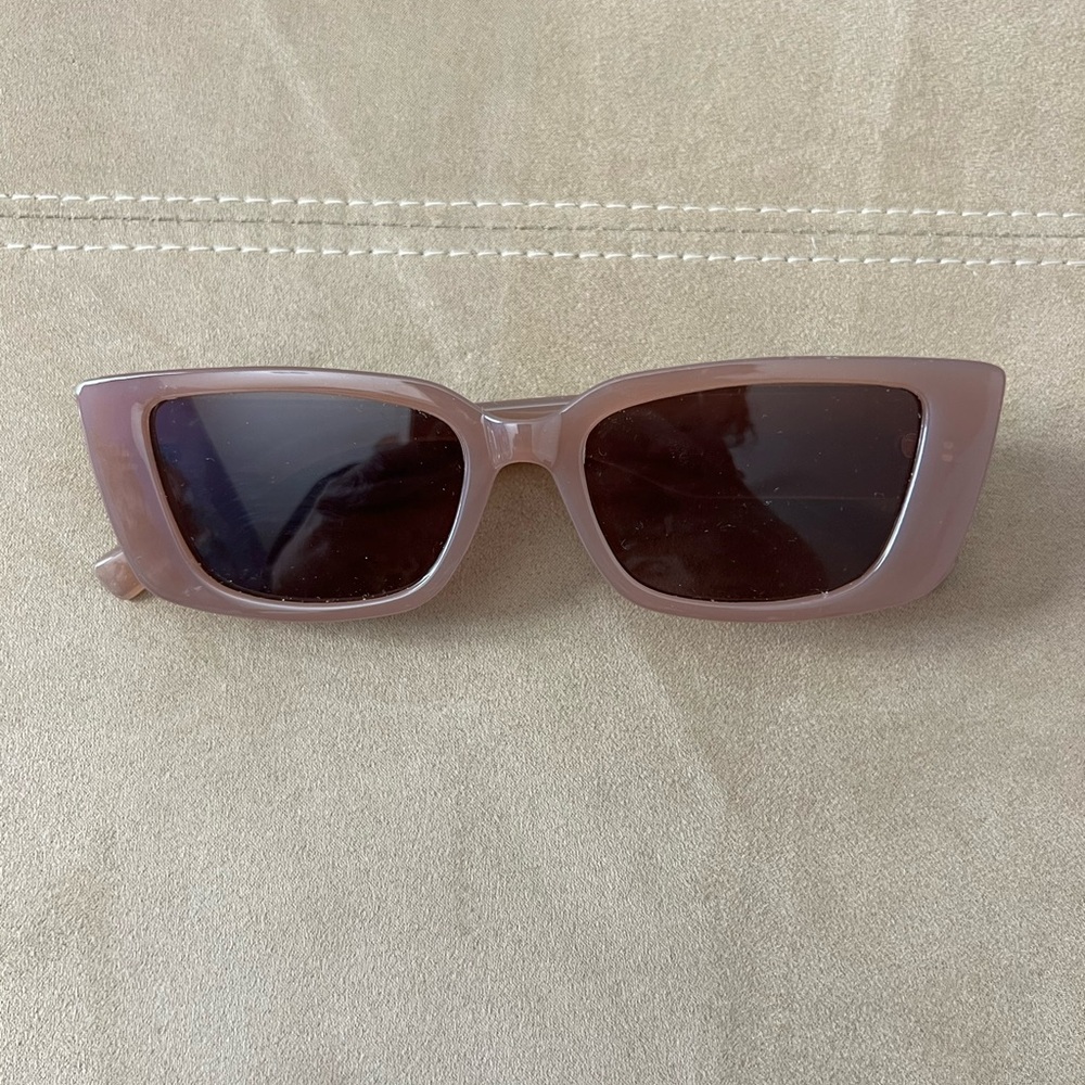 Chic Pink Sunglasses